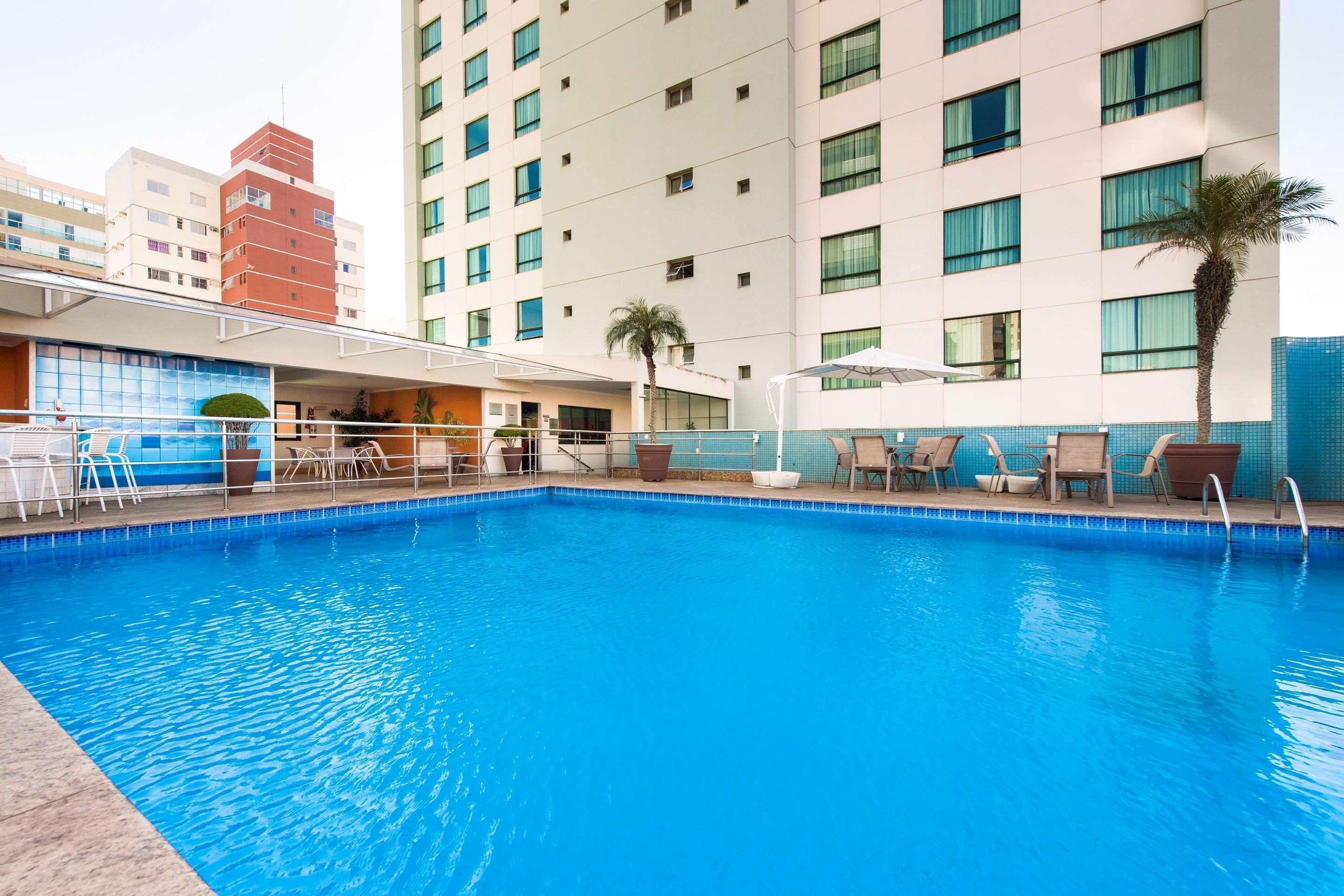 Comfort Suites Vitória Eksteriør billede